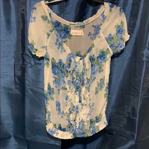 Abercrombie & Fitch Tops - 🌼Abercrombie/Fitch sheer blouse